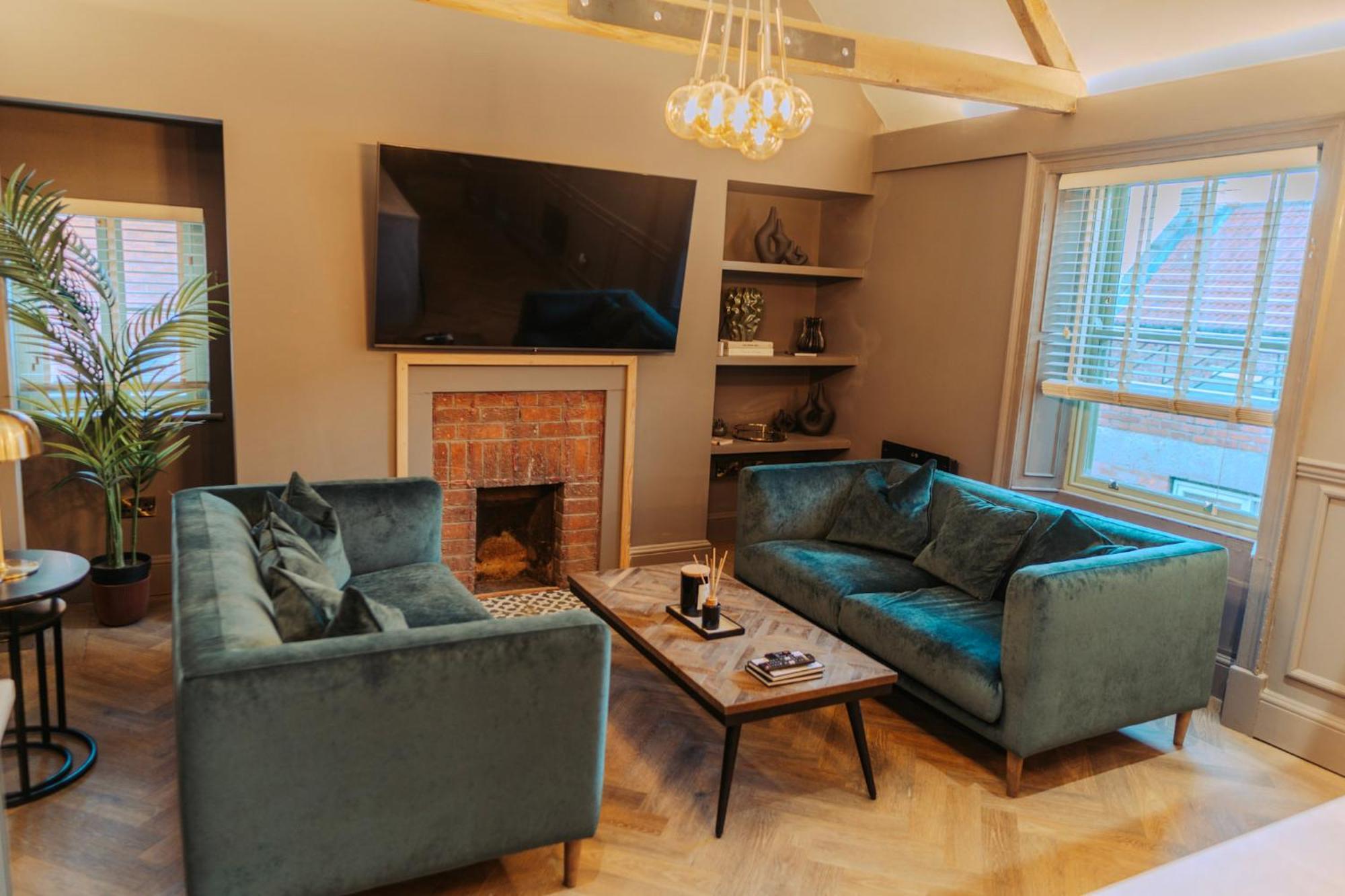 Magistrates Penthouse Suite - Town Centre Apartments With Spa Morpeth Exterior foto